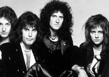 Lado B 018 – Queen: "Live at Wembley Stadium"